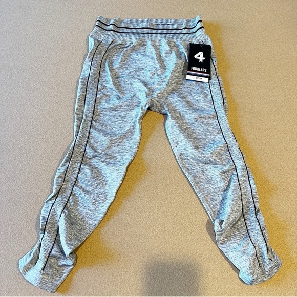 NEW Fourlaps size XL Aero Ruched Seamless Women's Leggings 7/8 Length NWT $118 - Picture 1 of 7